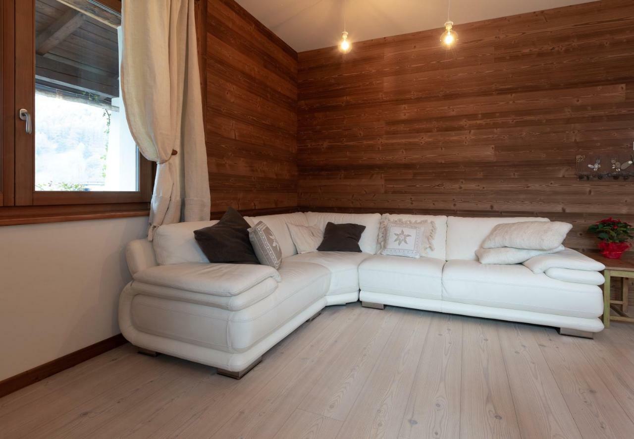 דירות בורמיו Casa Melide 1 מראה חיצוני תמונה